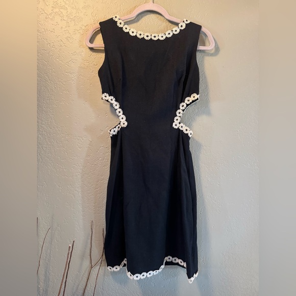 Vintage Jon McCauley Black Linen Daisy Trim Dress – Size Small - Picture 3 of 8